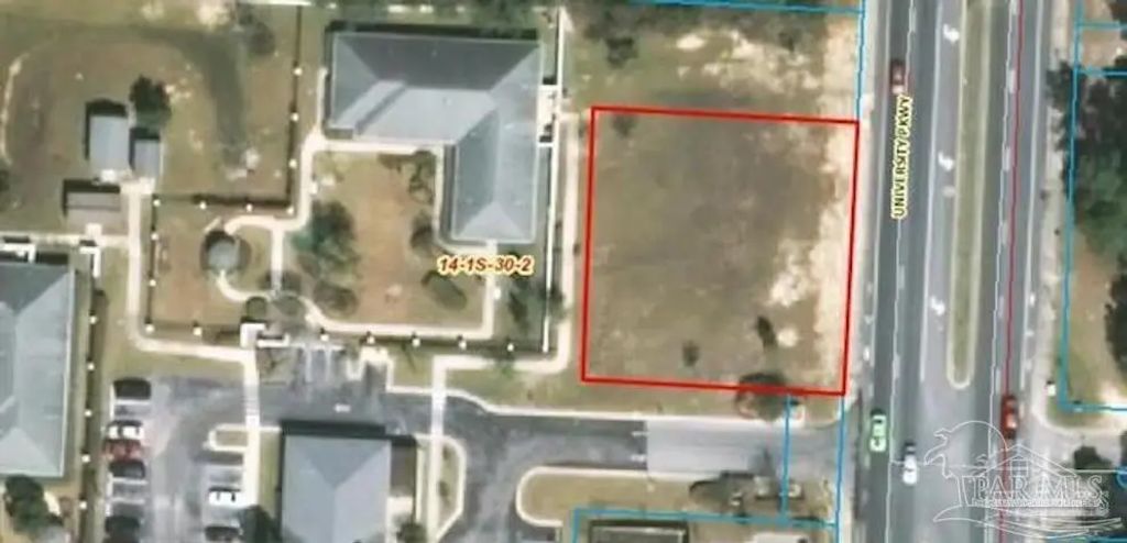 9021 University Pkwy, Pensacola