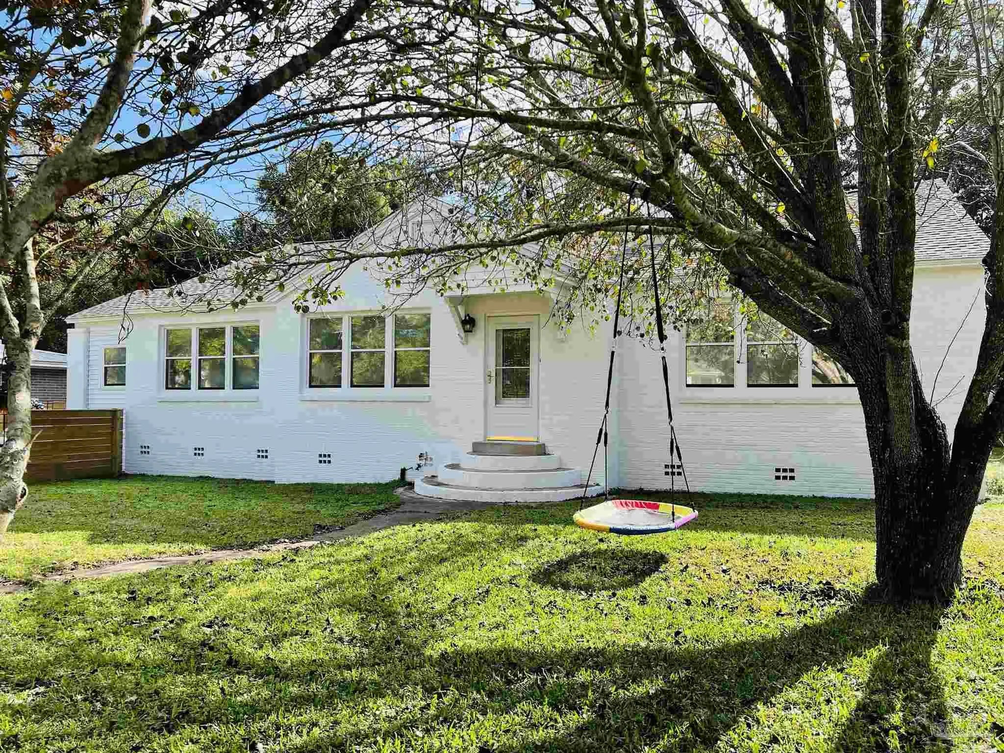 Photo of Listing #678064