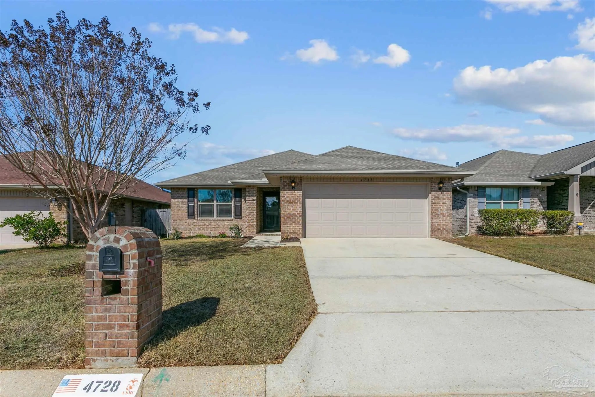 Photo of Listing #677835