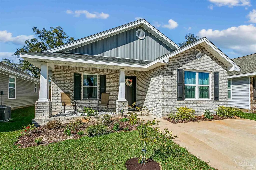 8046 Westpointe Ln, Pensacola