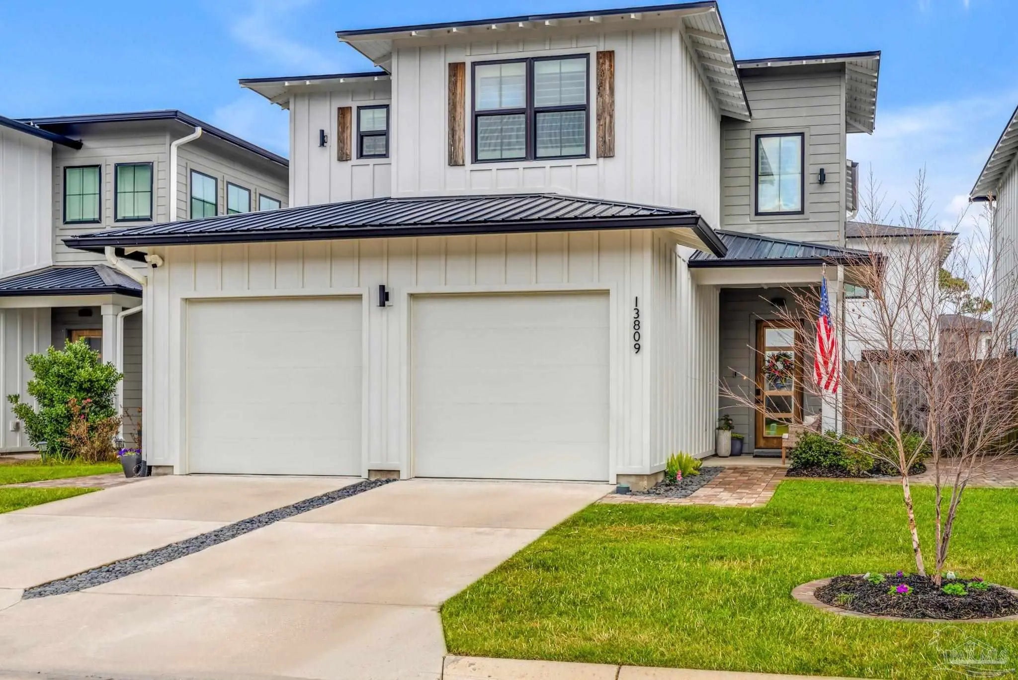 Photo of Listing #678669