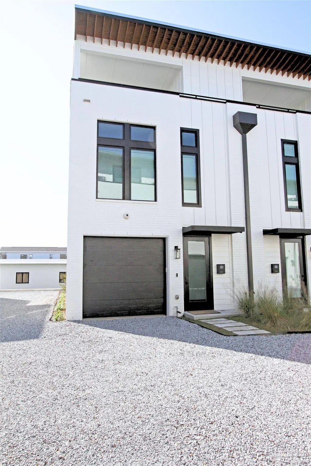 Photo of Listing #668933