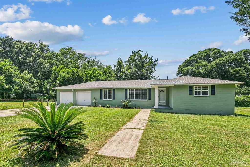 7987 Hendrix Ave, Pensacola