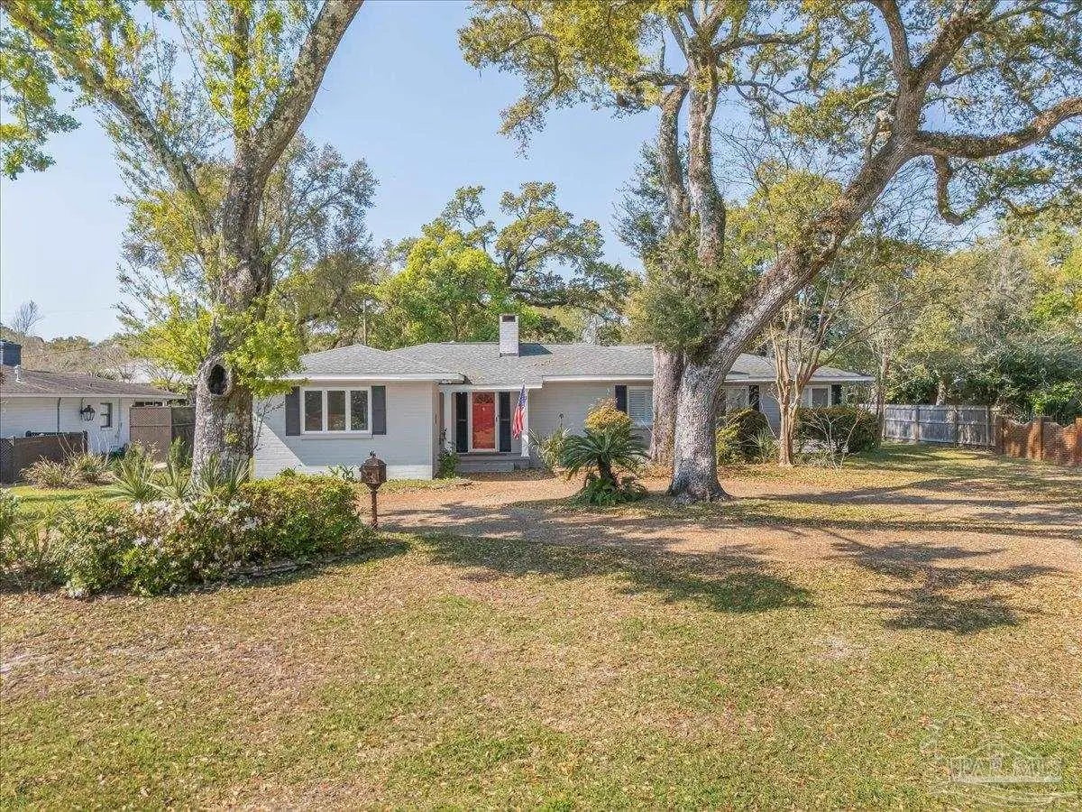 Photo of Listing #679826