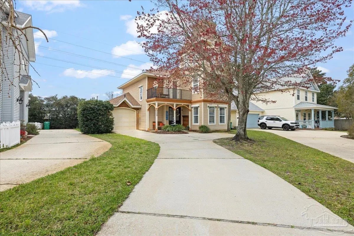 Photo of Listing #679150