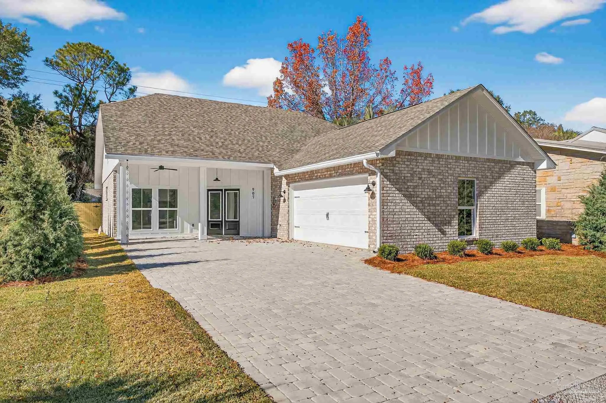 Photo of Listing #674992