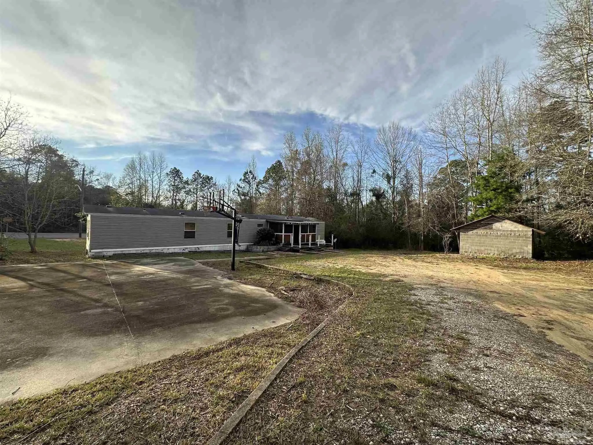 Photo of Listing #678938