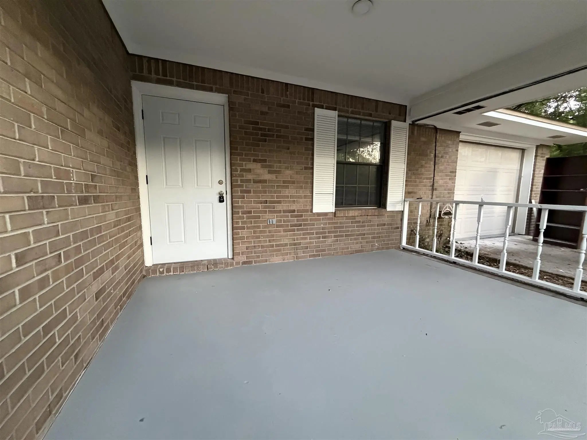 Photo of Listing #680682