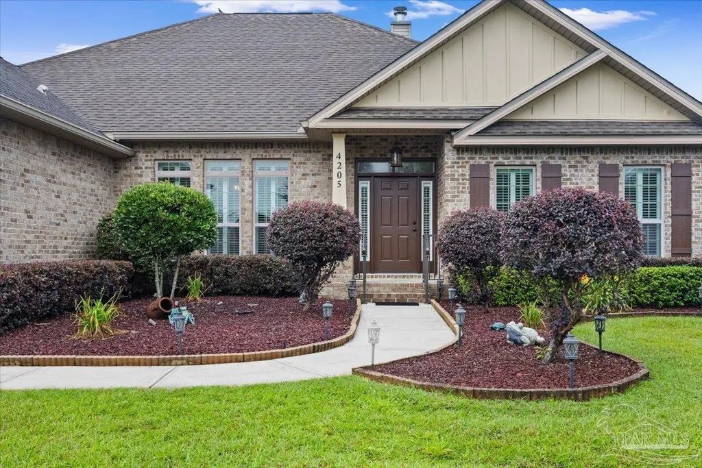 4205 Essex Terrace Cir, Pace