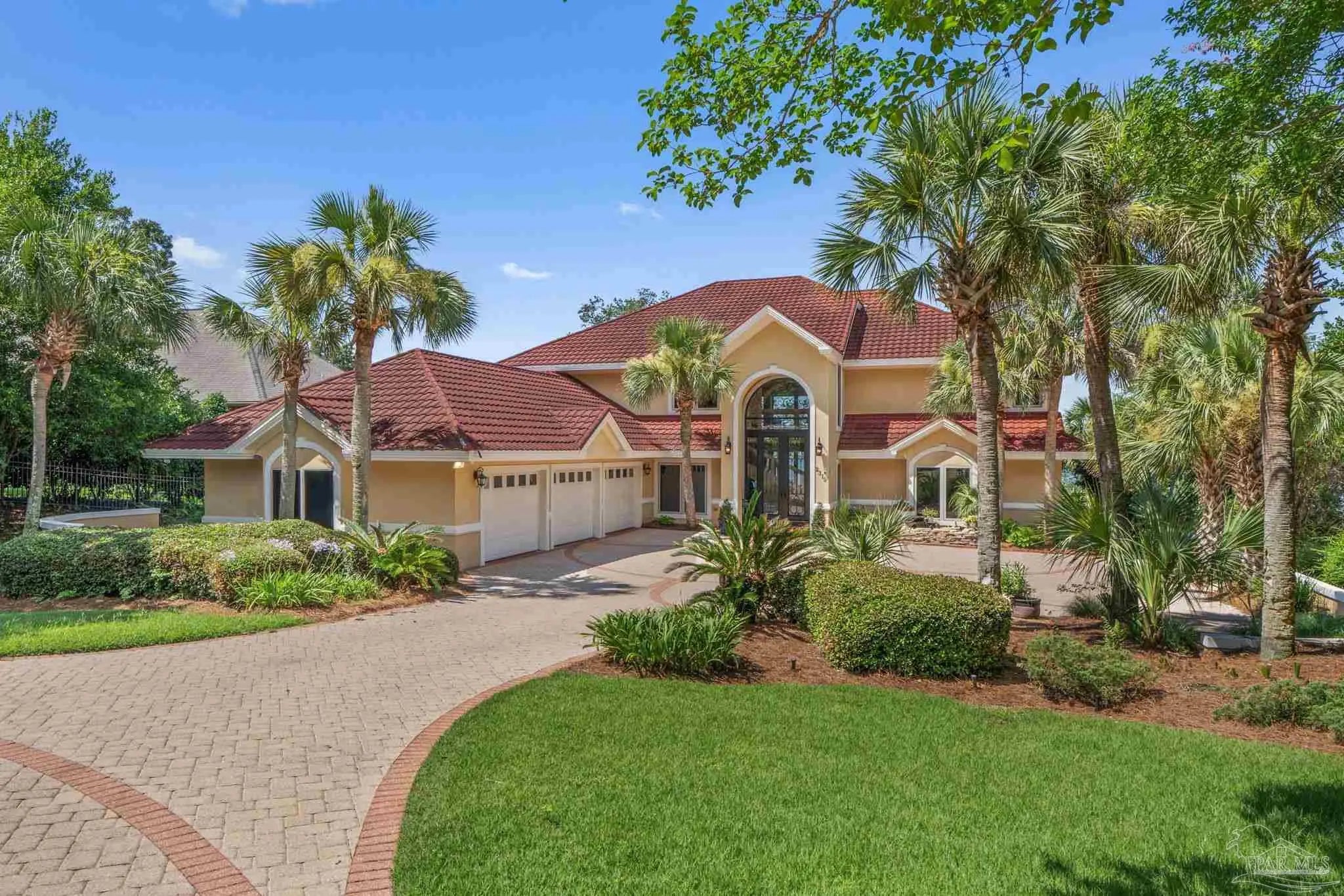 Photo of Listing #675167