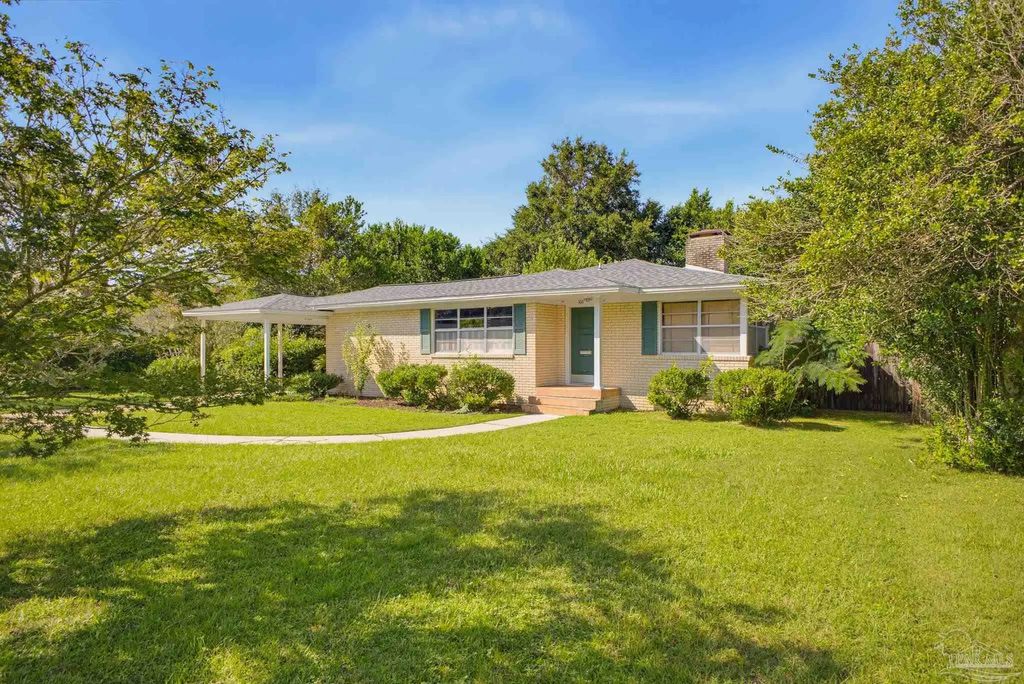 1011 Gerhardt Dr, Pensacola