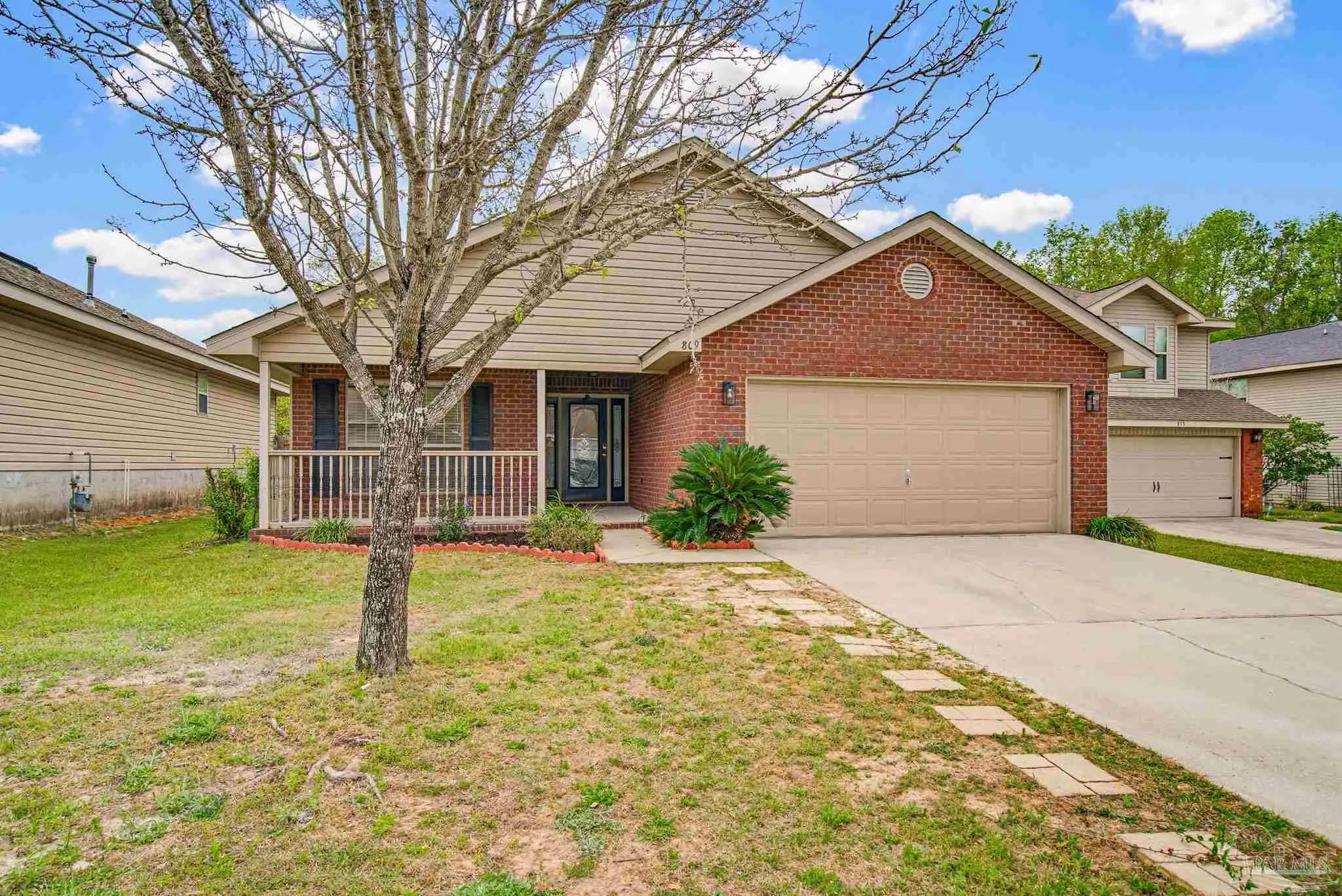 Photo of Listing #679970