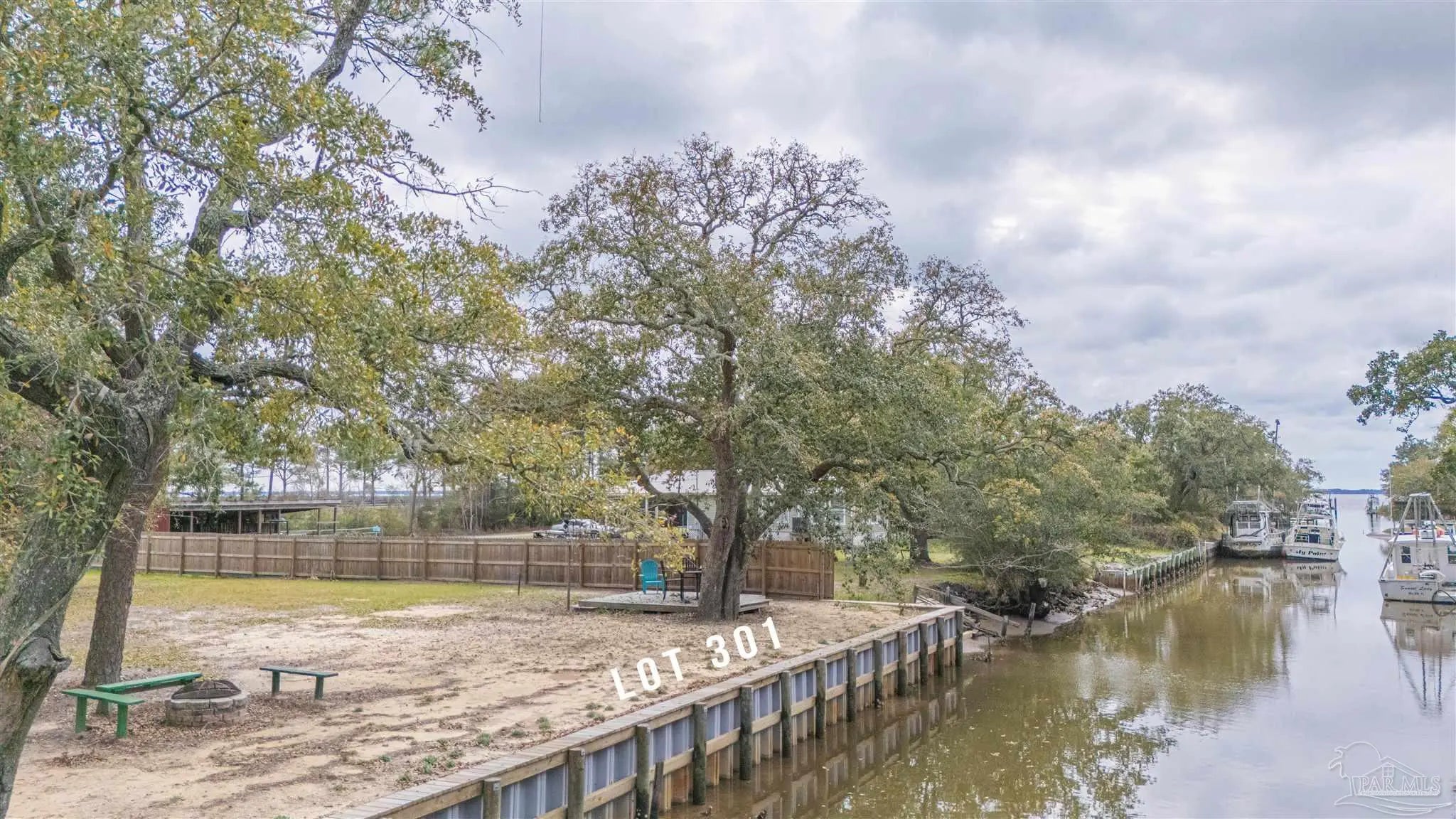 Photo of Listing #659938