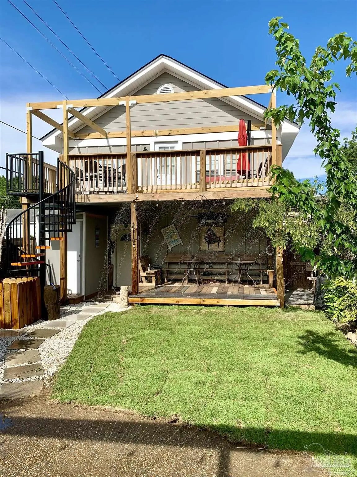 Photo of Listing #652426