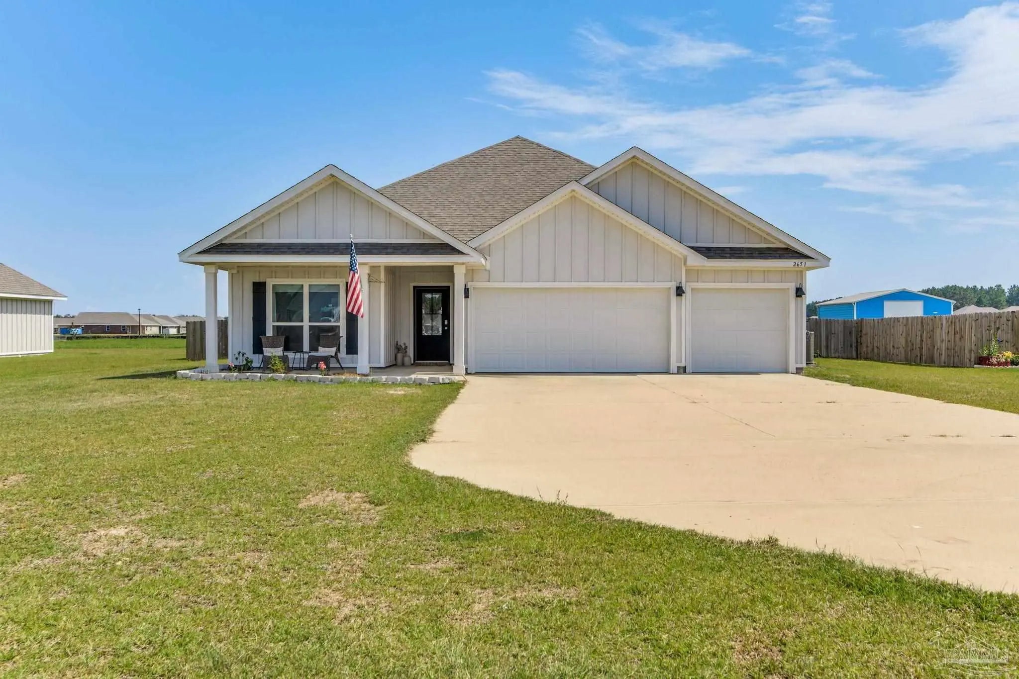 Photo of Listing #667529