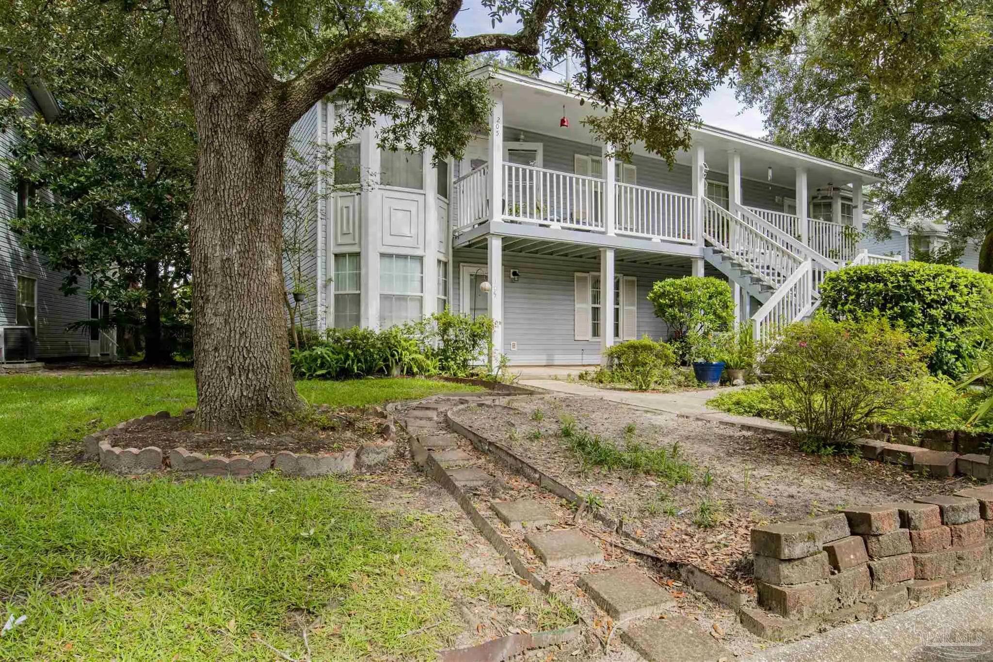 Photo of Listing #679409