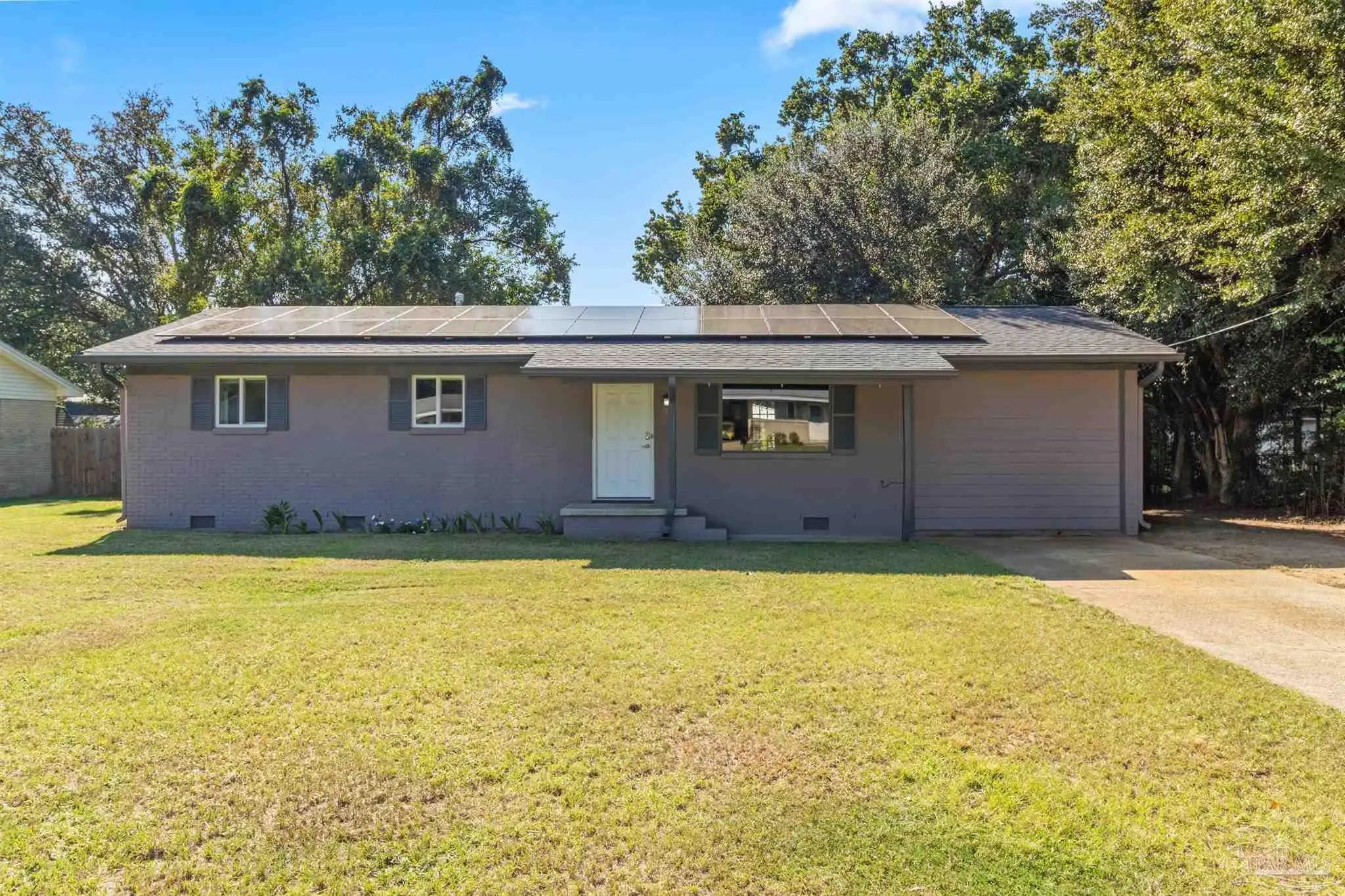 Photo of Listing #670797