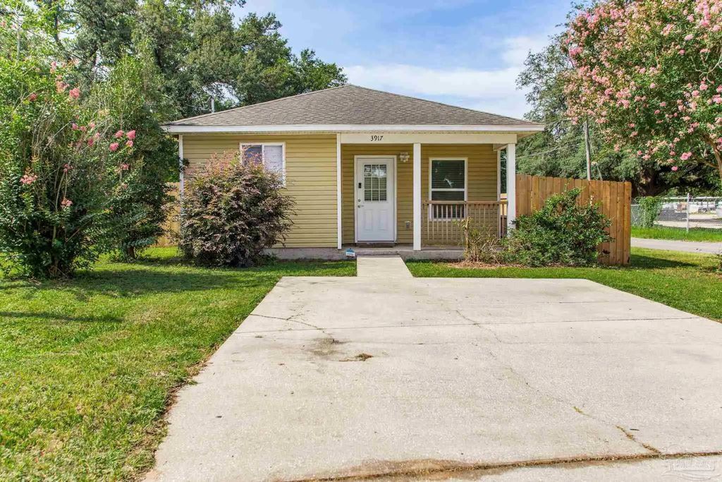 3917 W Mallory St, Pensacola