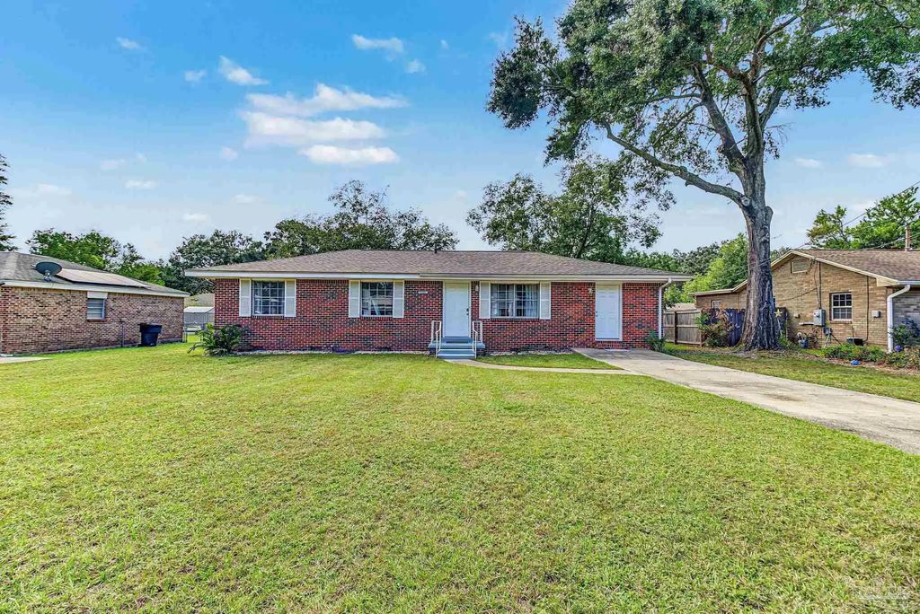 6341 Judkins Dr, Pensacola