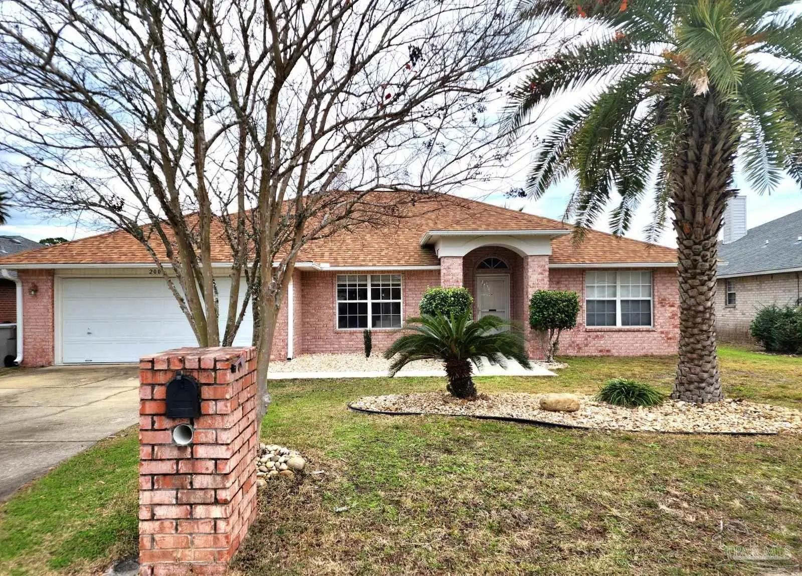 Photo of Listing #689061