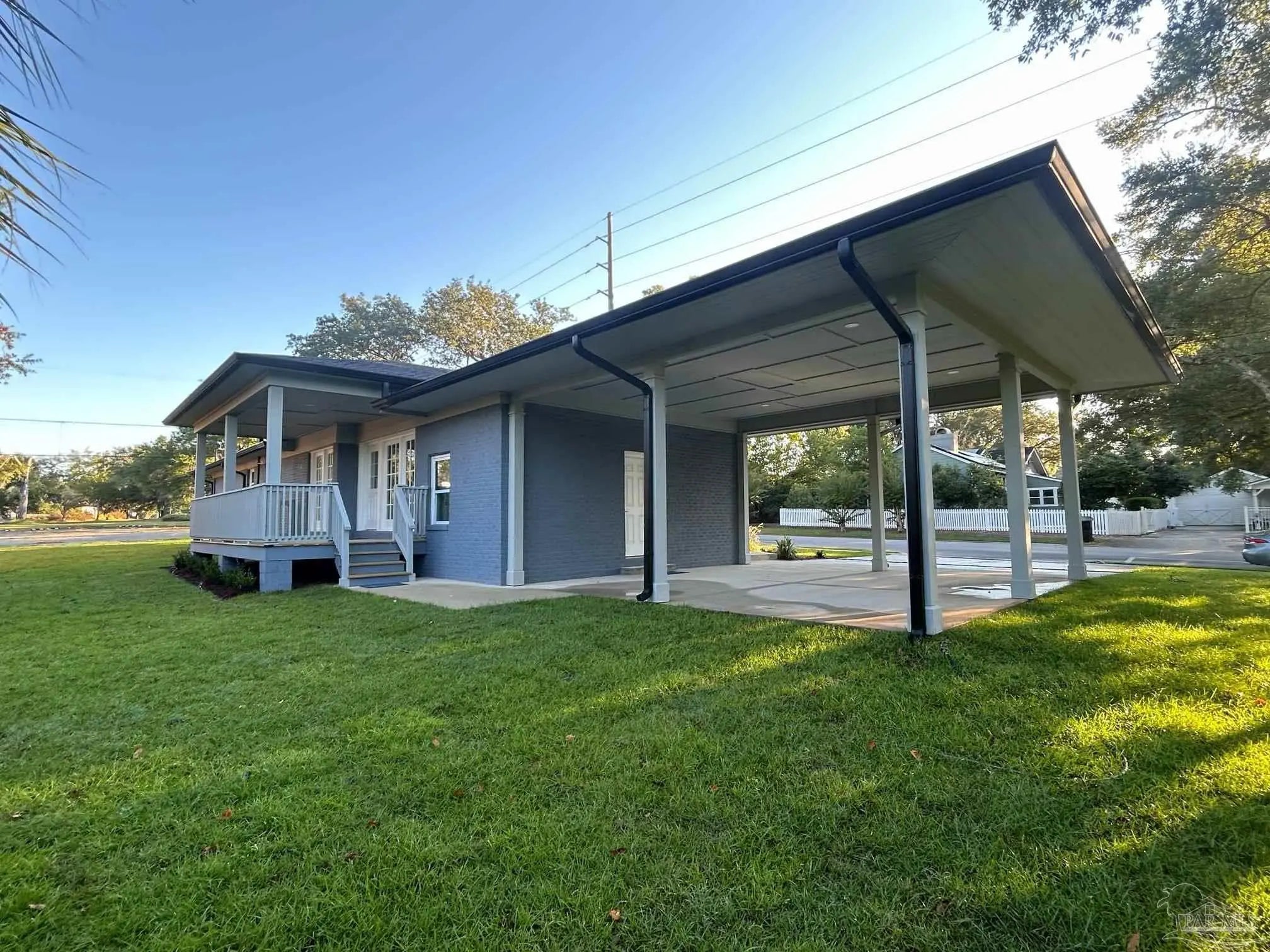 Photo of Listing #675433