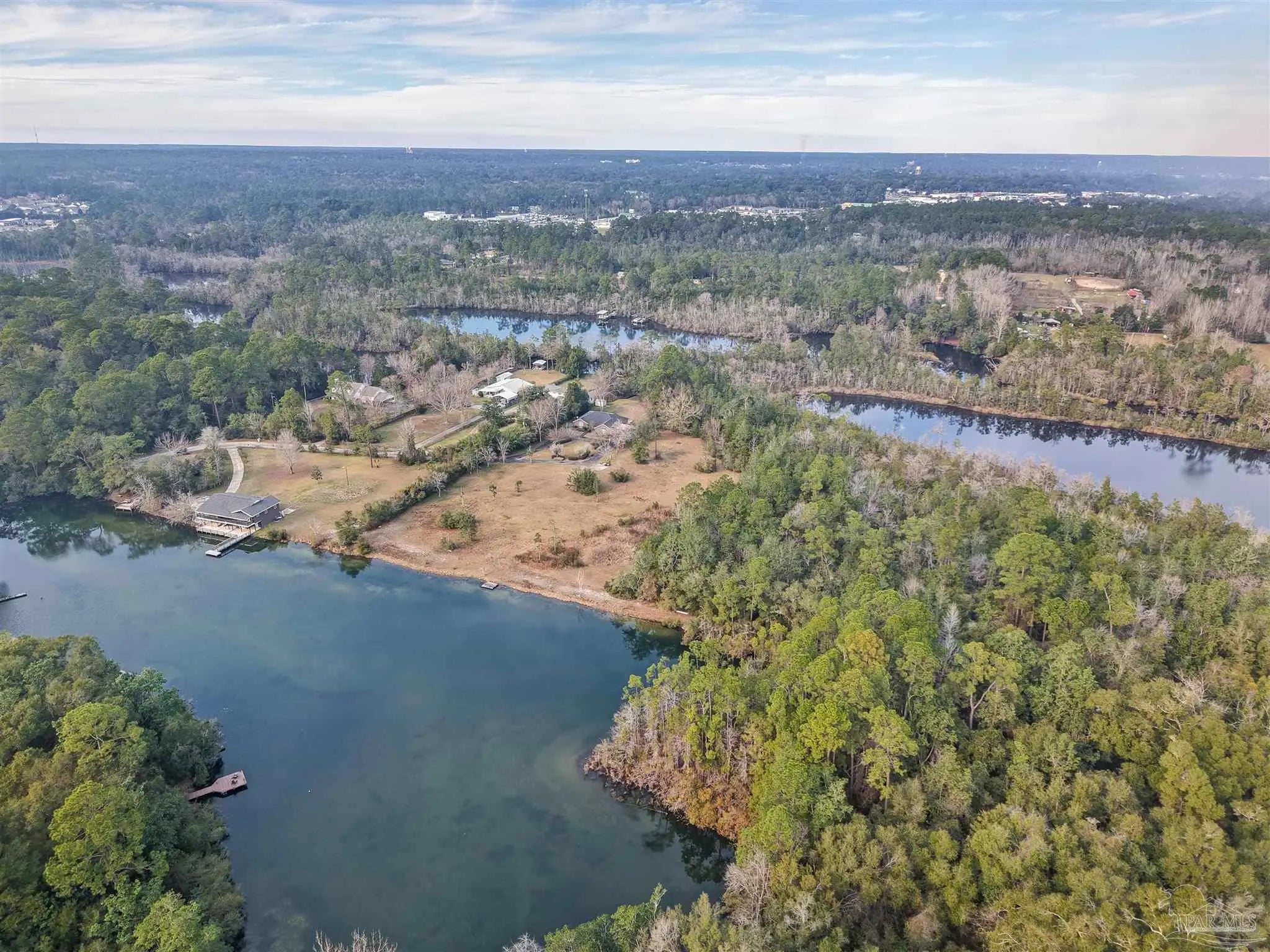 Photo of Listing #676136