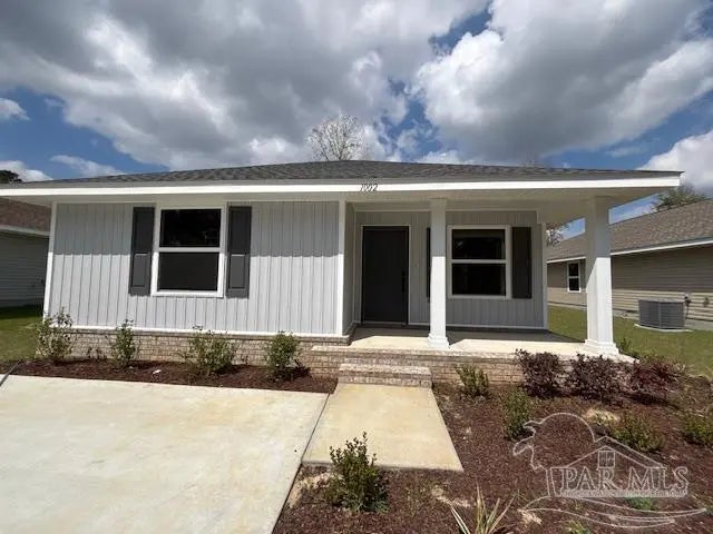 Photo of Listing #658457