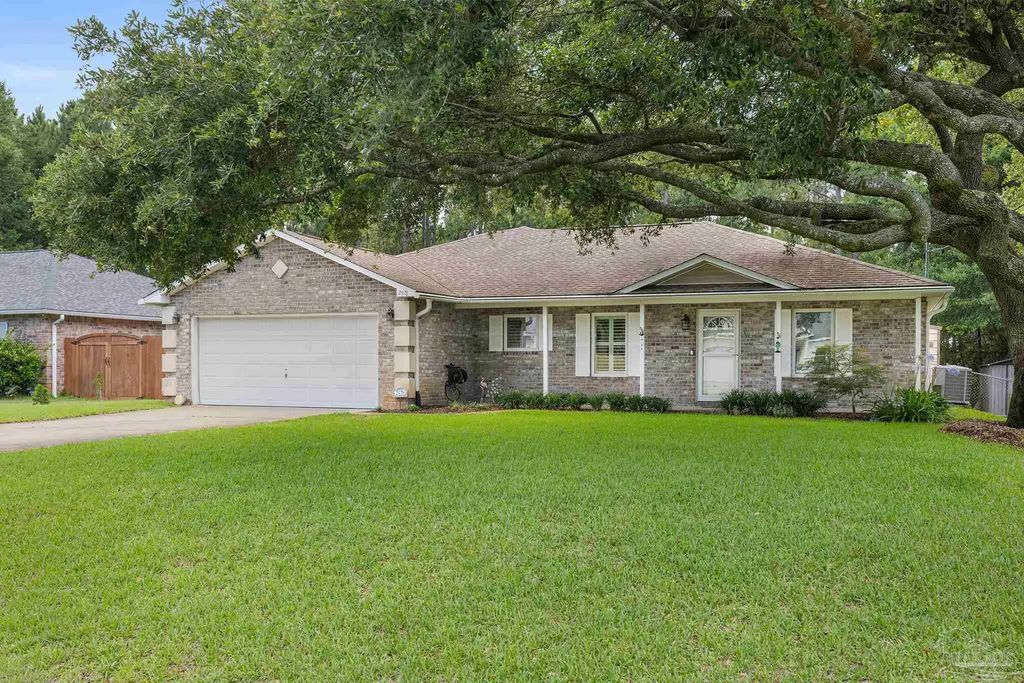 2478 Houston Cir, Gulf Breeze