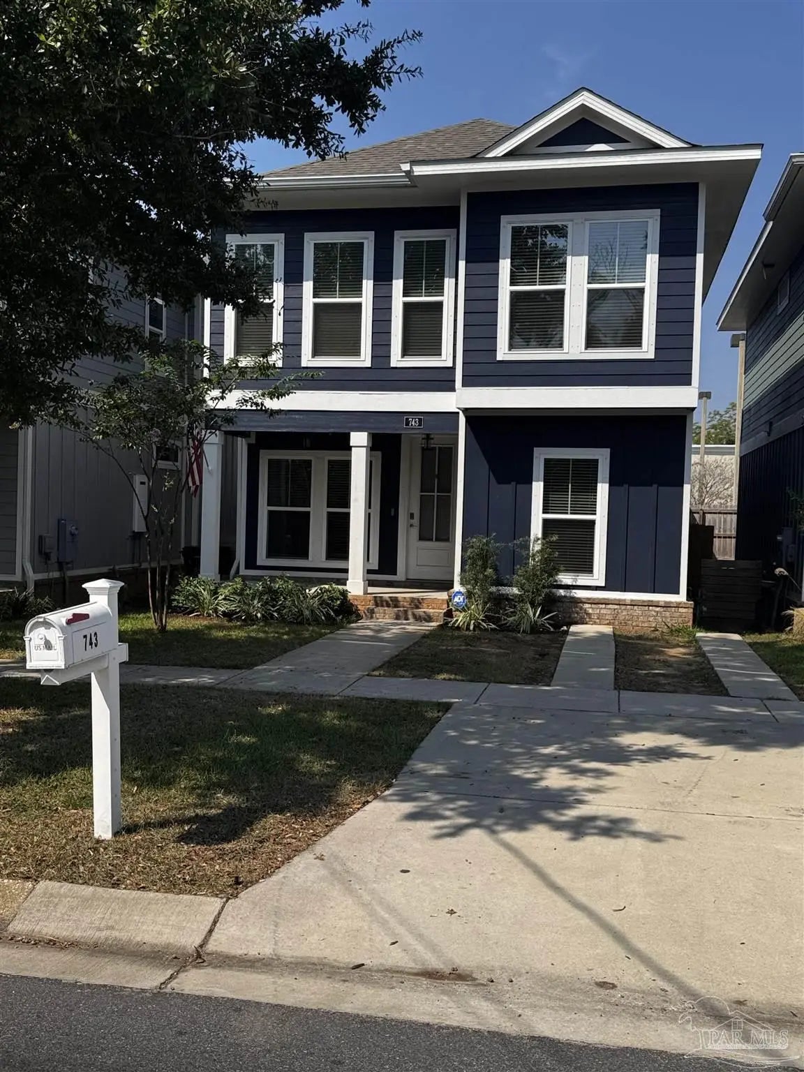 Photo of Listing #671395