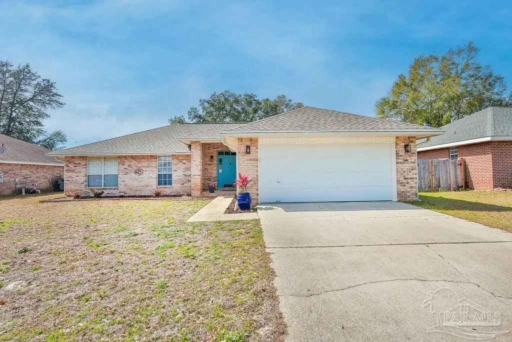 Photo of Listing #678552