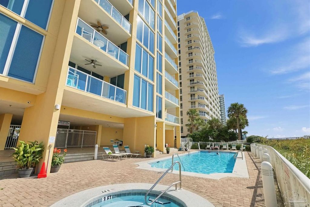 8477 Gulf Blvd #101, Navarre Beach