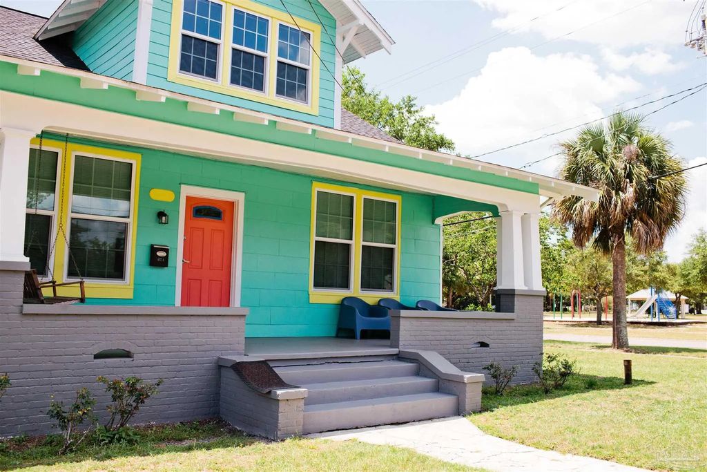 1601 E Cervantes, Pensacola