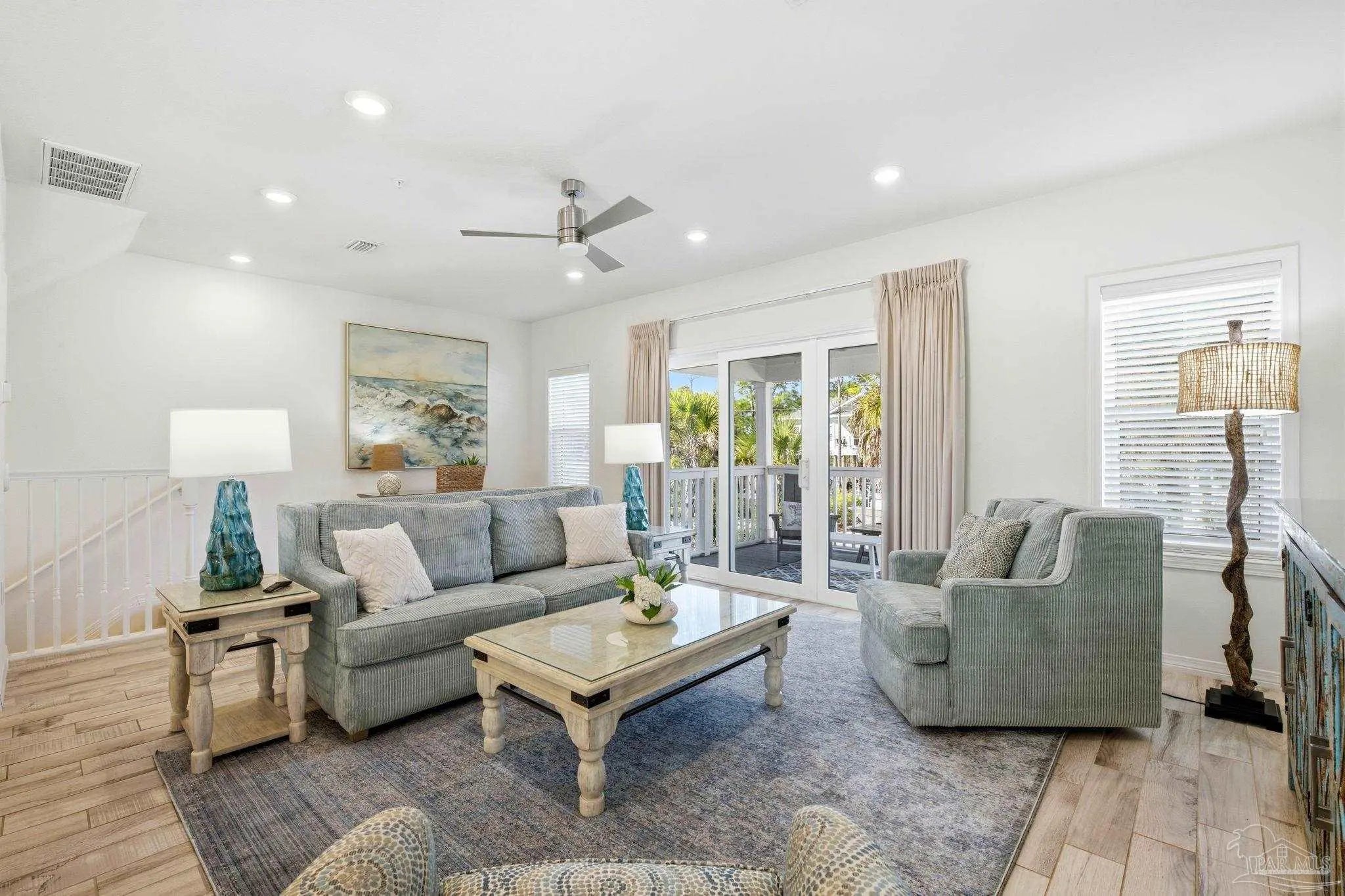 Photo of Listing #676871