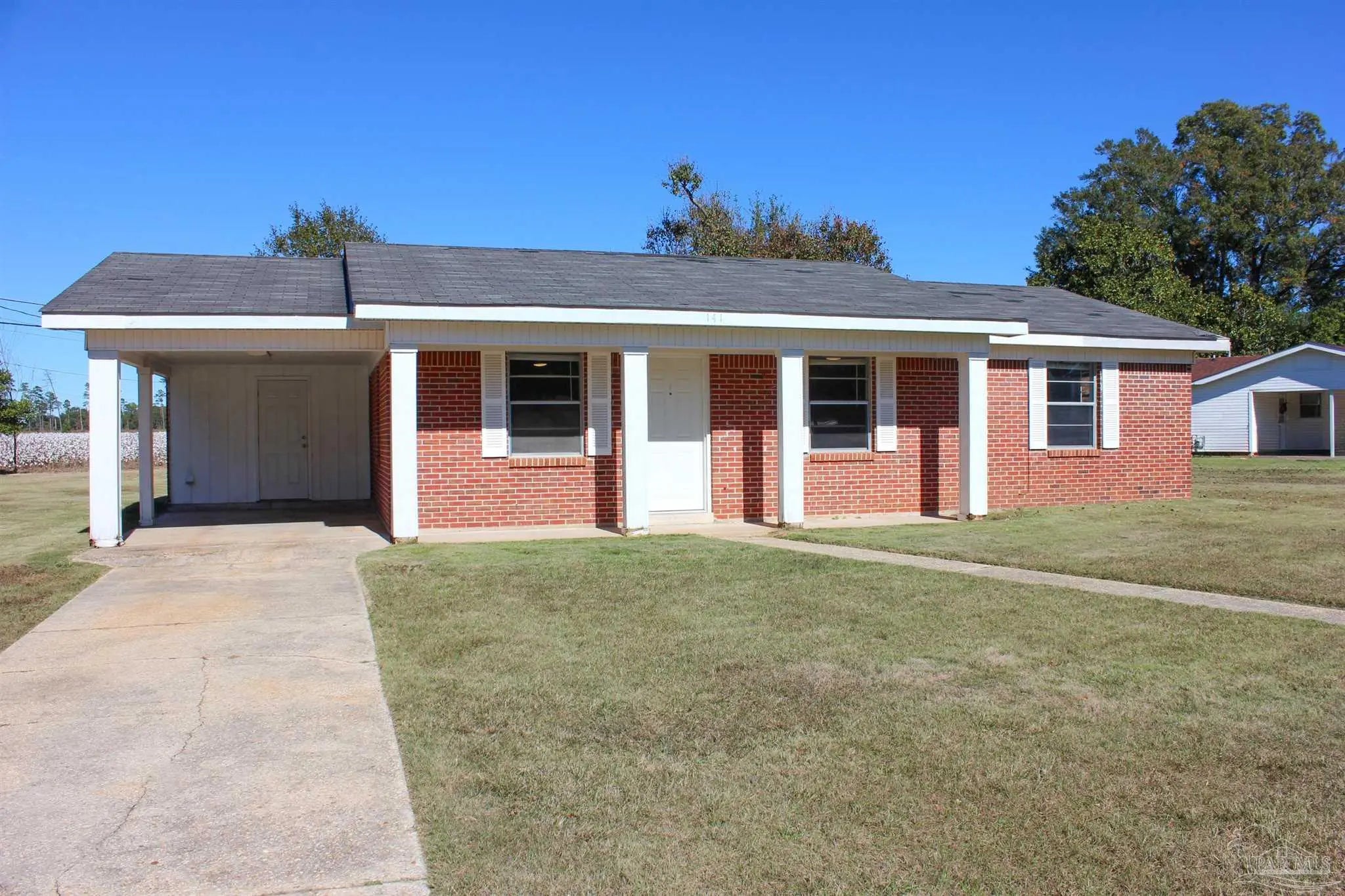 Photo of Listing #676001