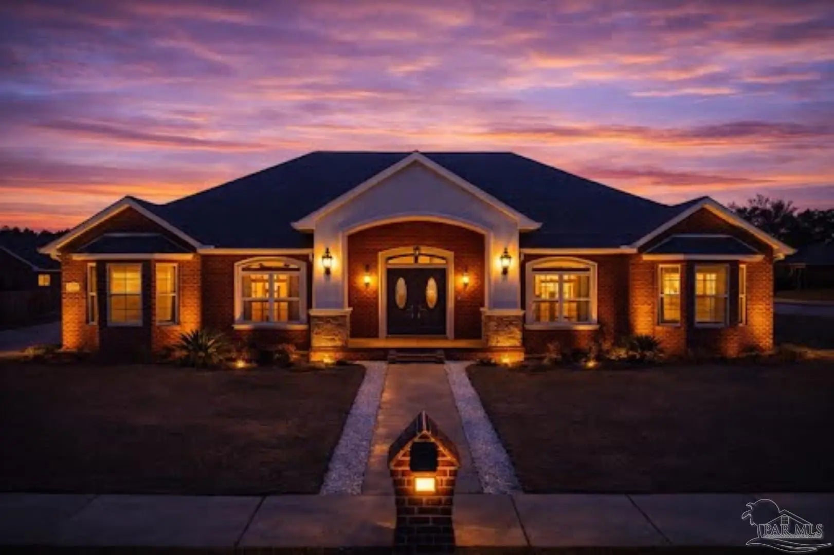 Photo of Listing #677216