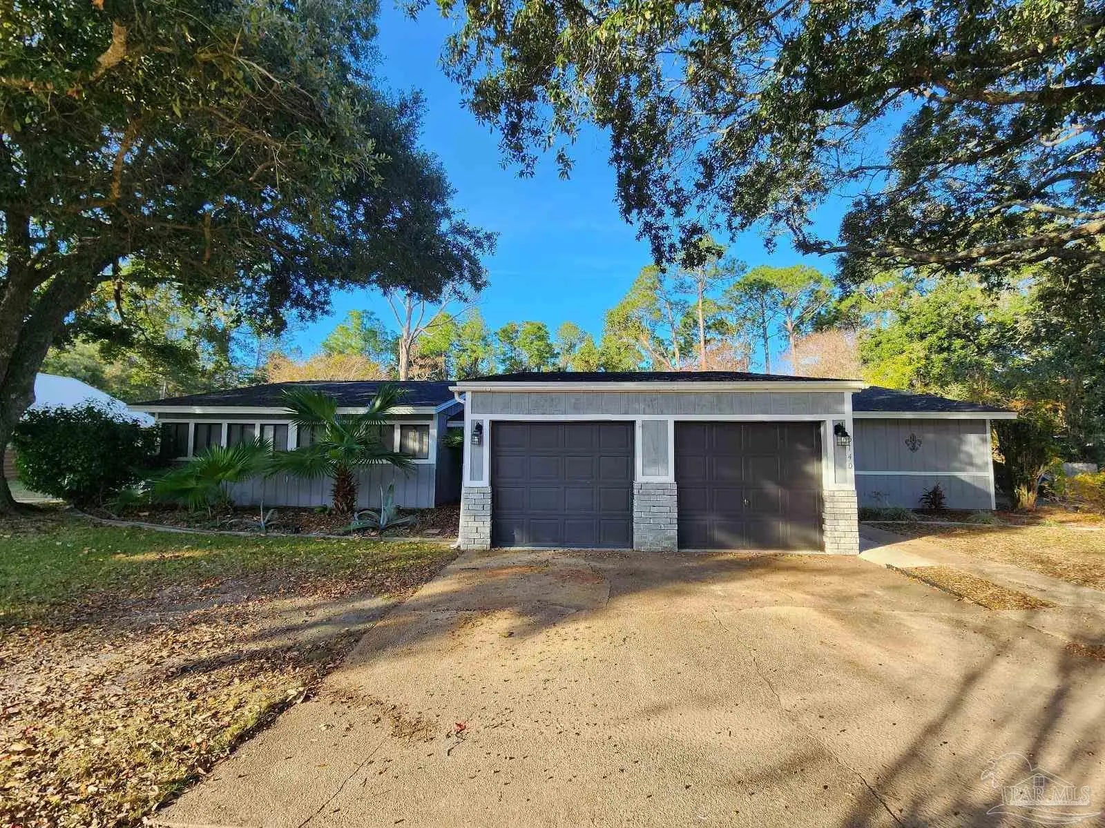 Photo of Listing #675005