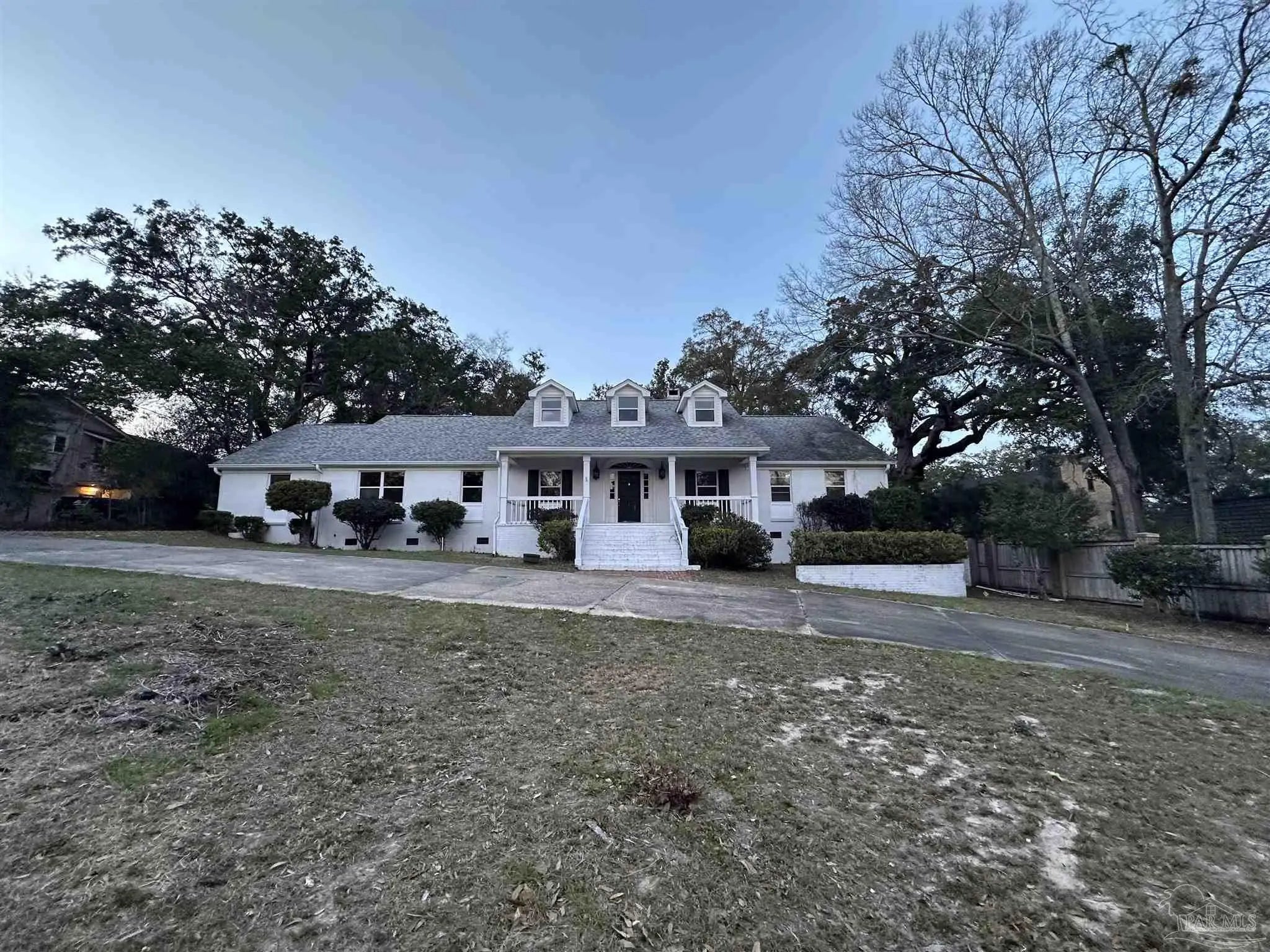 Photo of Listing #678079