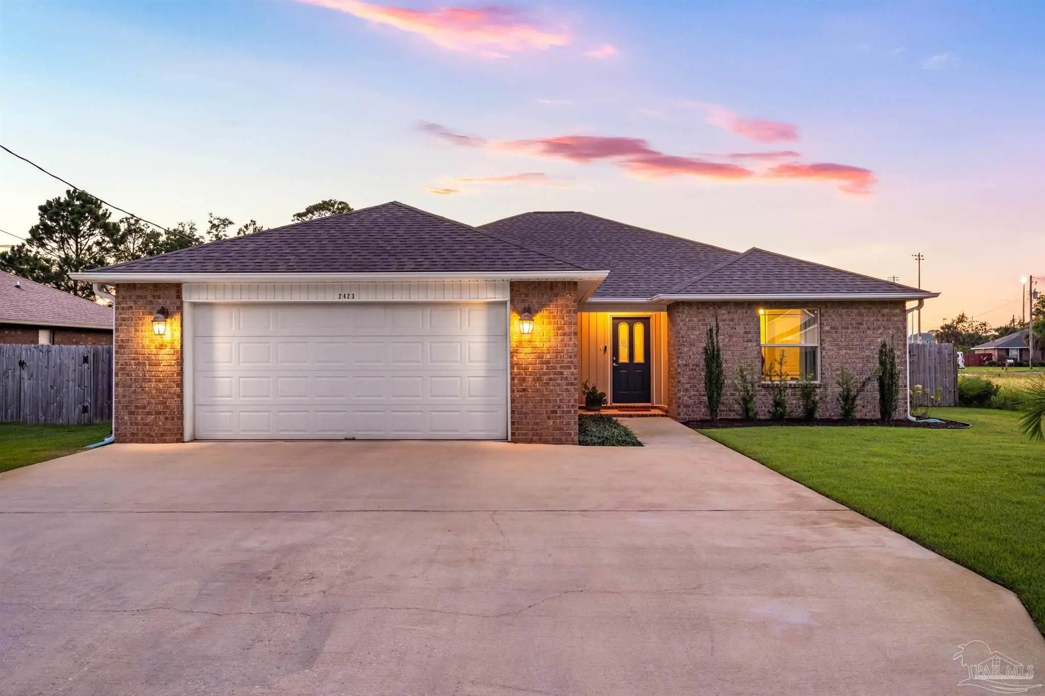 Photo of Listing #672164