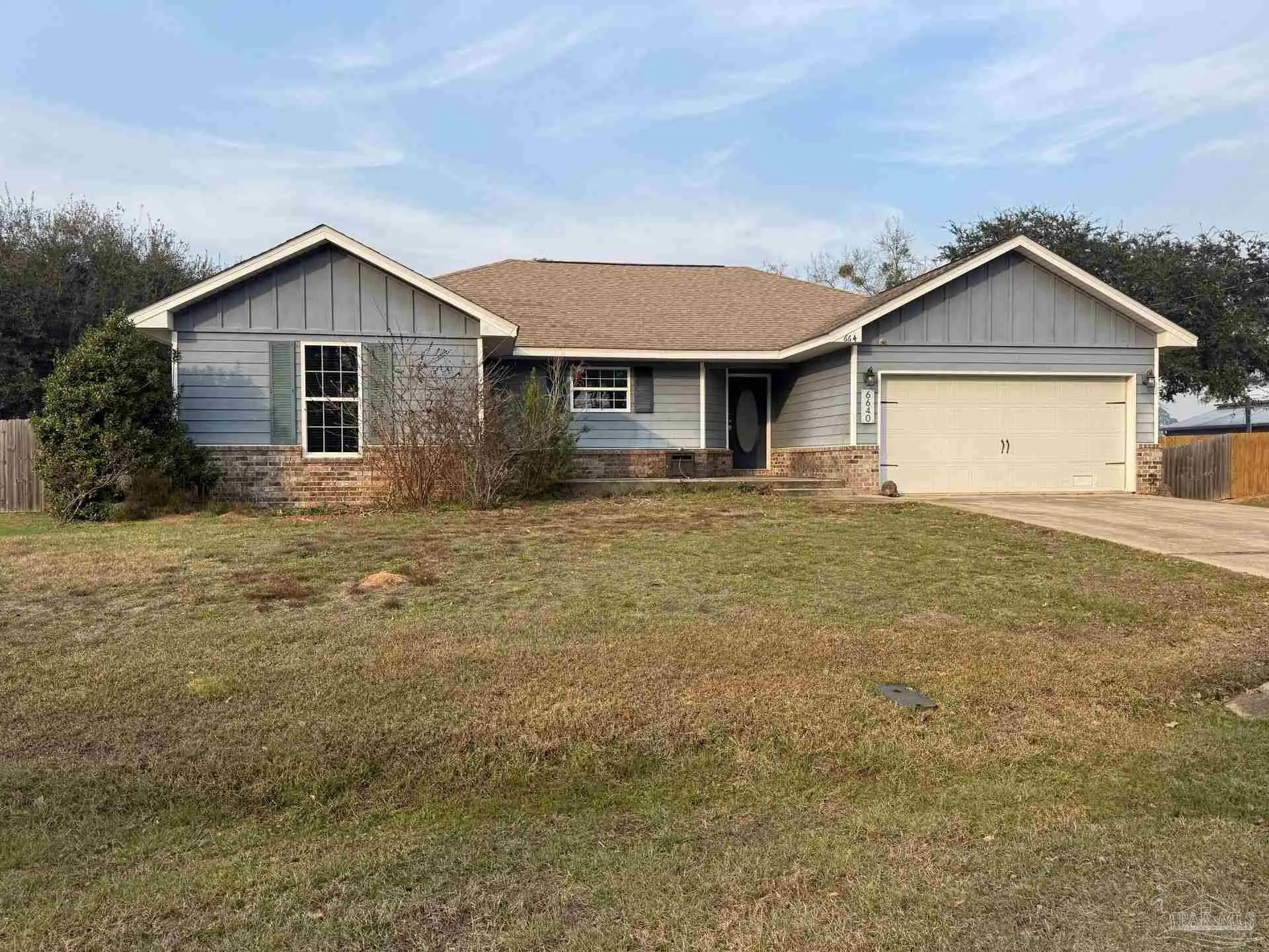 Photo of Listing #677294