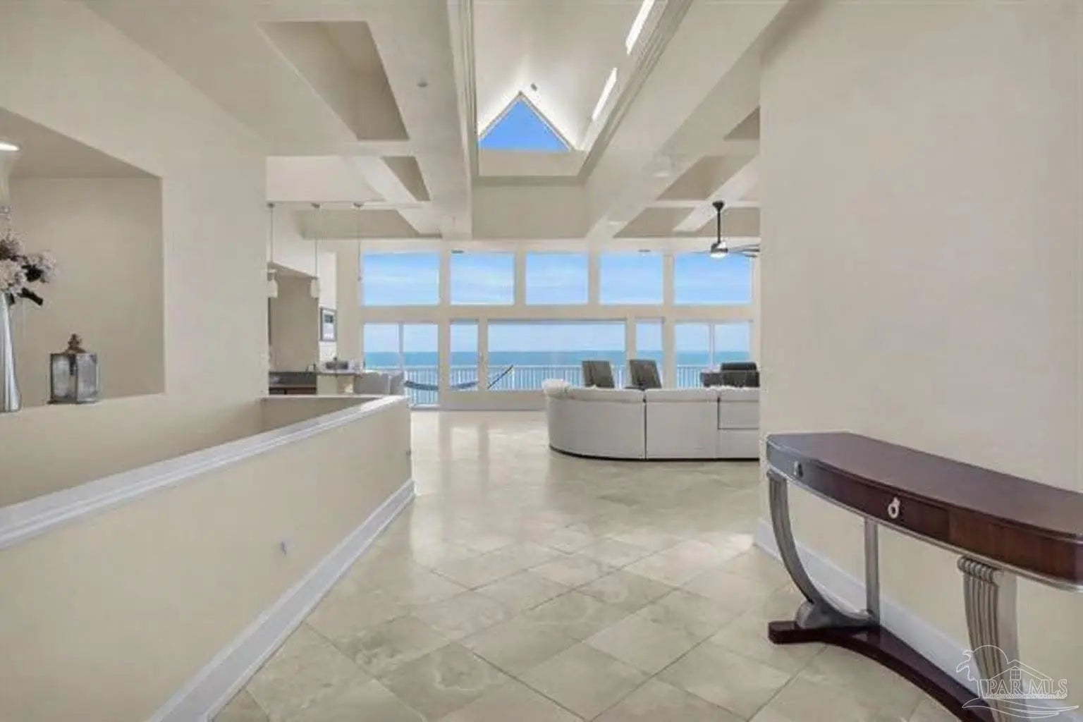 Photo of Listing #667765