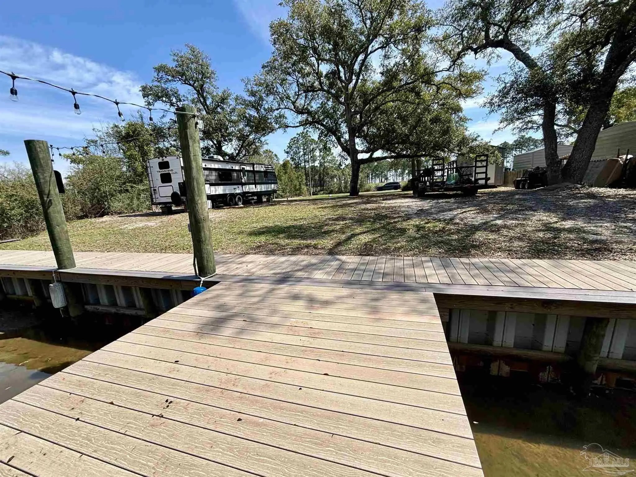 Photo of Listing #676125