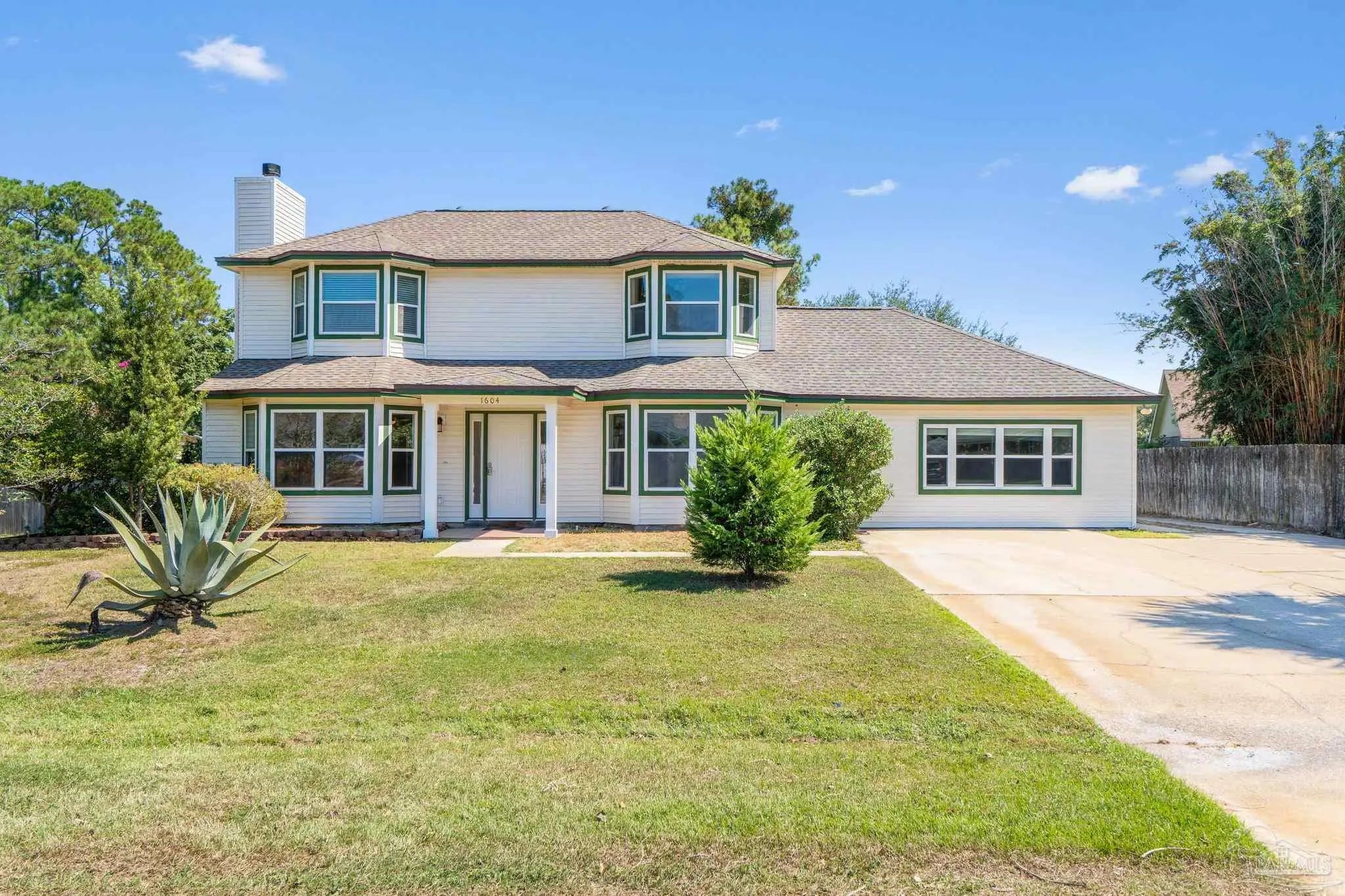 Photo of Listing #671813