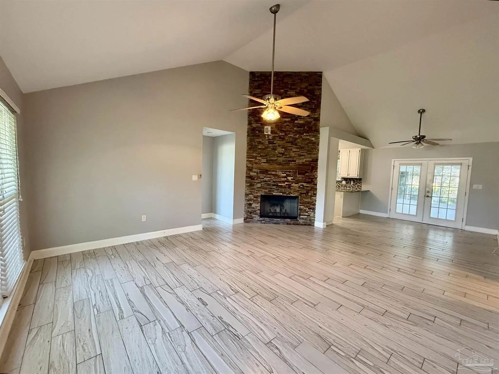 2460 Houston Cir, Gulf Breeze