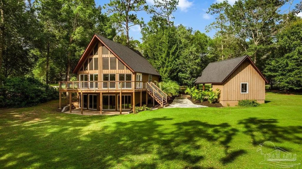 513 Timber Ridge Dr, Cantonment