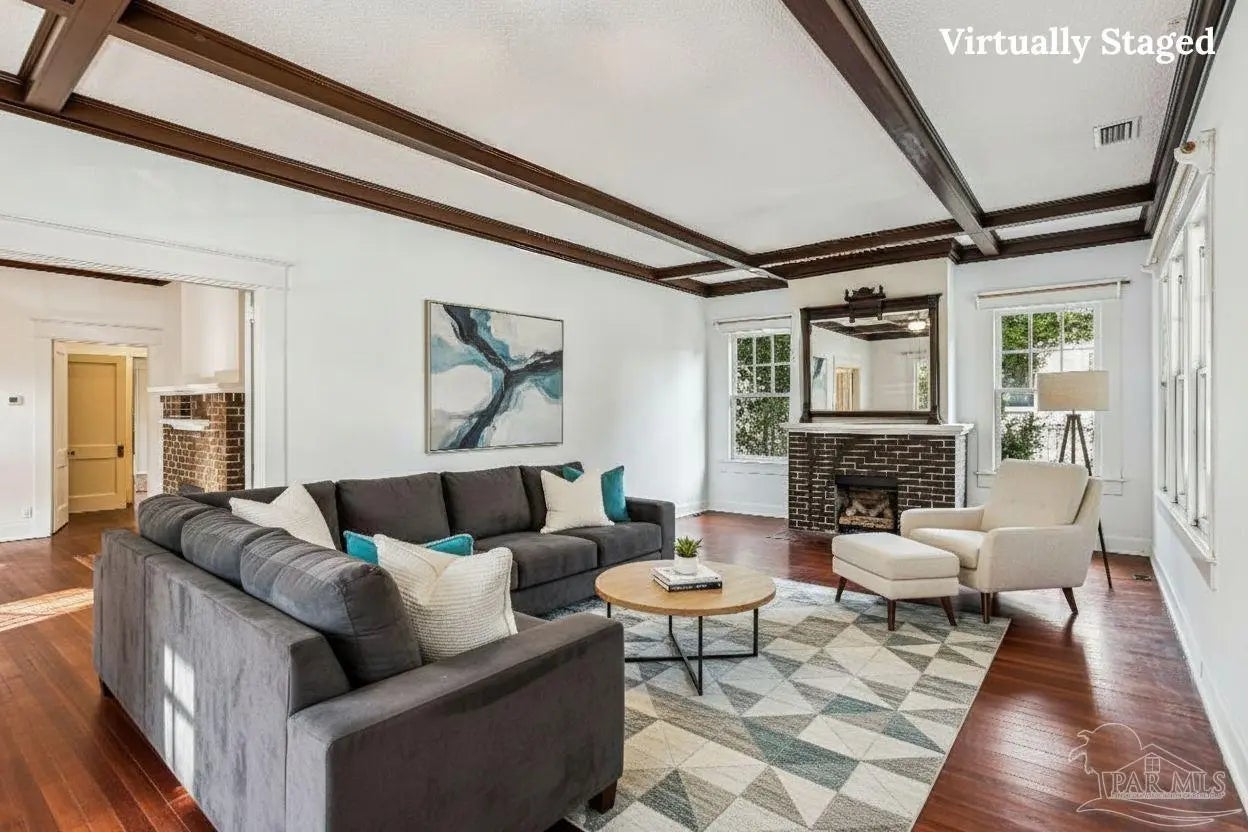 Photo of Listing #674168