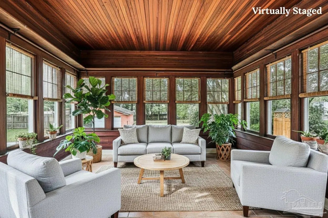 Photo of Listing #674168