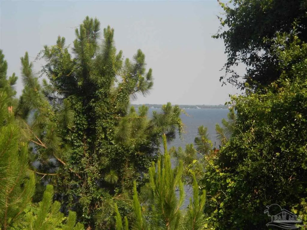 6490 Scenic Hwy, Pensacola