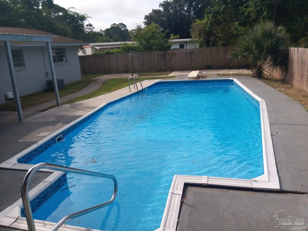 4427 Chantilly Way, Pensacola