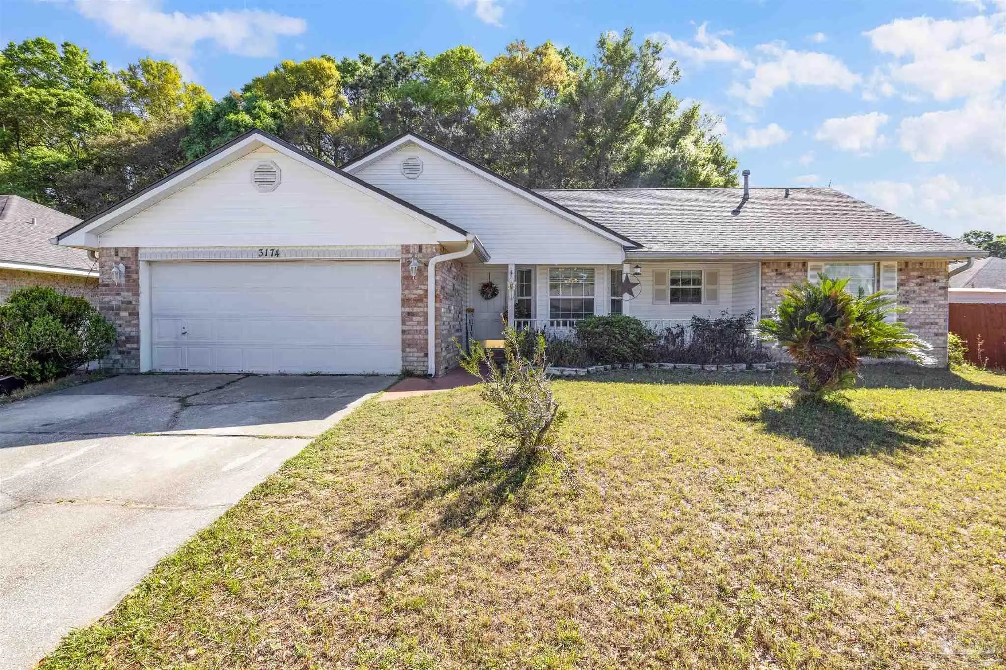 Photo of Listing #680612