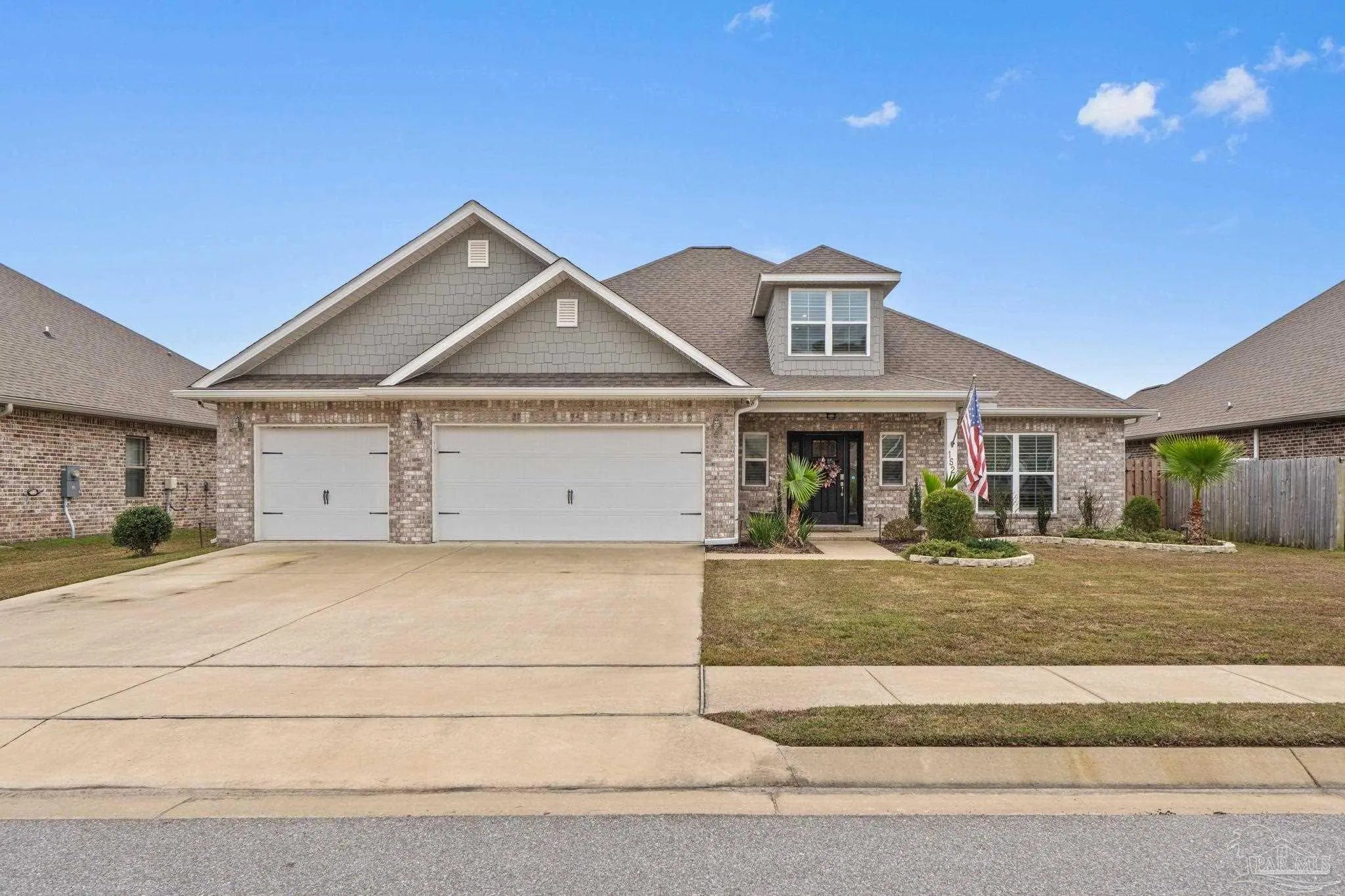 Photo of Listing #675674